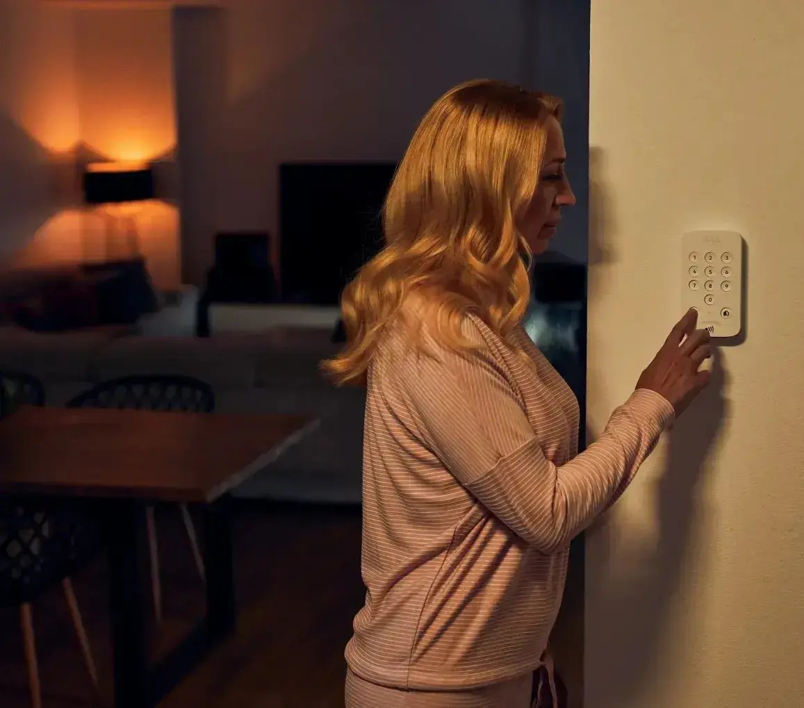 activando alarma de sector alarm