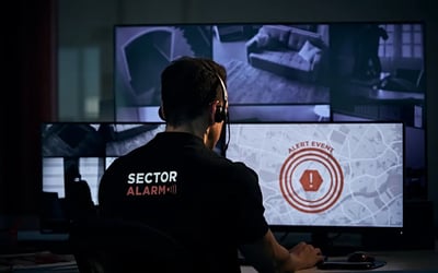 ¿Es legal llevar una cámara en el coche en España?